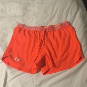 😍BOGO FREE😍 UA medium like new